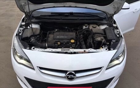 Opel Astra J, 2014 год, 980 000 рублей, 8 фотография