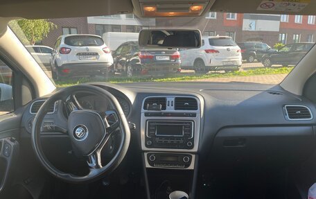 Volkswagen Polo VI (EU Market), 2016 год, 1 150 000 рублей, 4 фотография