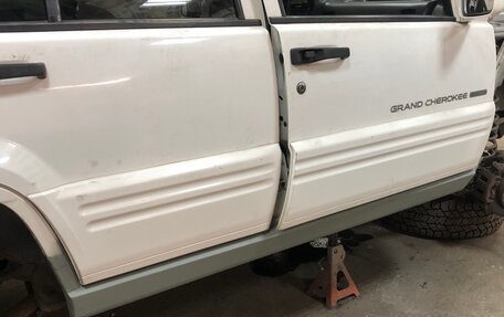 Jeep Grand Cherokee, 1998 год, 2 999 990 рублей, 20 фотография