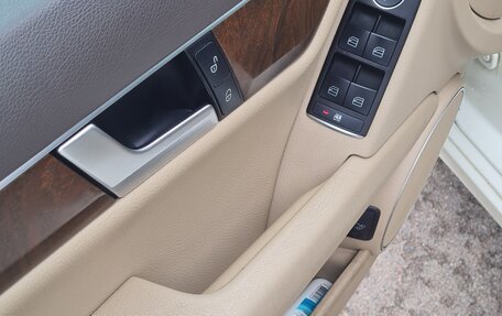 Mercedes-Benz C-Класс, 2011 год, 1 200 000 рублей, 6 фотография