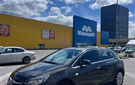 Opel Astra J, 2012 год, 800 000 рублей, 3 фотография
