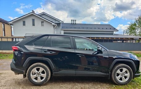 Toyota RAV4, 2020 год, 2 950 000 рублей, 7 фотография