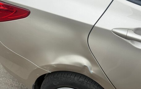 Hyundai Solaris II рестайлинг, 2011 год, 700 000 рублей, 4 фотография