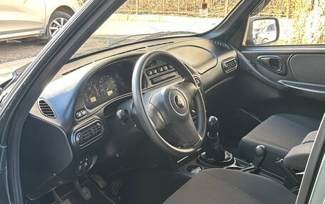 Chevrolet Niva I рестайлинг, 2012 год, 599 000 рублей, 5 фотография