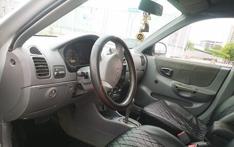 Hyundai Accent II, 2005 год, 450 000 рублей, 6 фотография