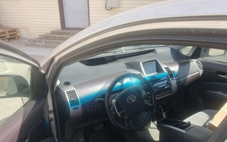 Toyota Prius, 2005 год, 365 000 рублей, 9 фотография