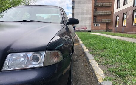 Audi A4, 1996 год, 400 000 рублей, 3 фотография