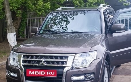 Mitsubishi Pajero IV, 2008 год, 1 800 000 рублей, 11 фотография
