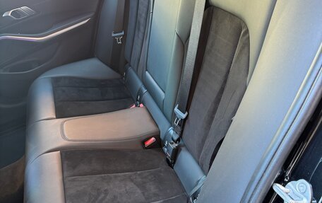 BMW 3 серия, 2020 год, 3 900 000 рублей, 30 фотография