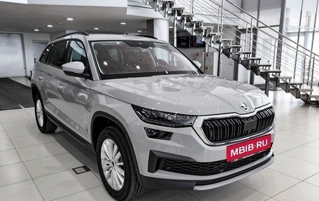 Skoda Kodiaq I, 2025 год, 4 590 000 рублей, 7 фотография