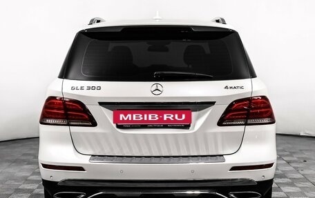 Mercedes-Benz GLE, 2015 год, 3 598 000 рублей, 6 фотография