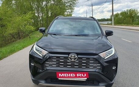 Toyota RAV4, 2021 год, 4 550 000 рублей, 7 фотография