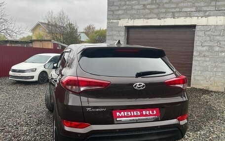 Hyundai Tucson III, 2017 год, 2 000 000 рублей, 5 фотография