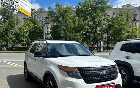 Ford Explorer VI, 2014 год, 1 600 000 рублей, 7 фотография