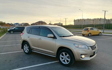 Toyota RAV4, 2010 год, 1 590 000 рублей, 2 фотография