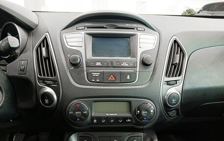 Hyundai ix35 I рестайлинг, 2015 год, 1 305 000 рублей, 18 фотография