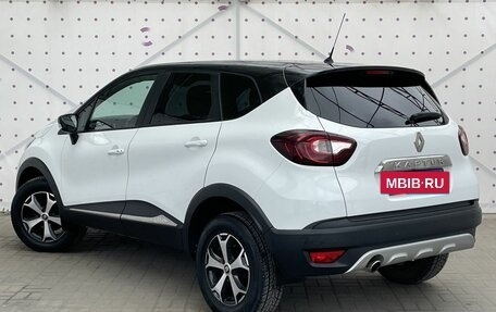 Renault Kaptur I рестайлинг, 2017 год, 1 140 000 рублей, 5 фотография