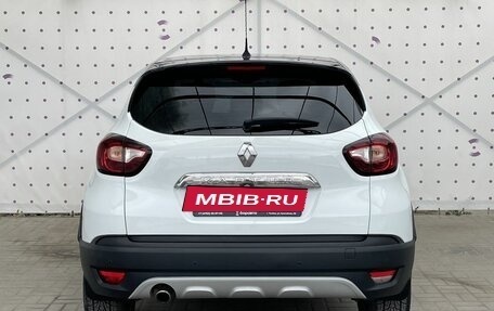 Renault Kaptur I рестайлинг, 2017 год, 1 140 000 рублей, 6 фотография