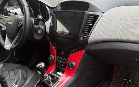 Chevrolet Cruze II, 2011 год, 515 000 рублей, 8 фотография
