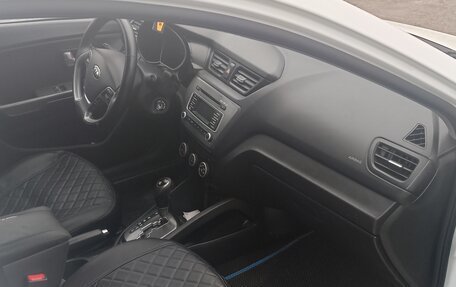 KIA Rio III рестайлинг, 2017 год, 950 000 рублей, 6 фотография