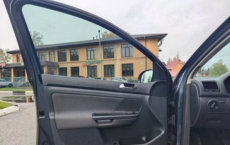 Volkswagen Golf VI, 2008 год, 500 000 рублей, 21 фотография