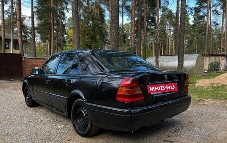 Mercedes-Benz C-Класс, 1994 год, 199 000 рублей, 3 фотография