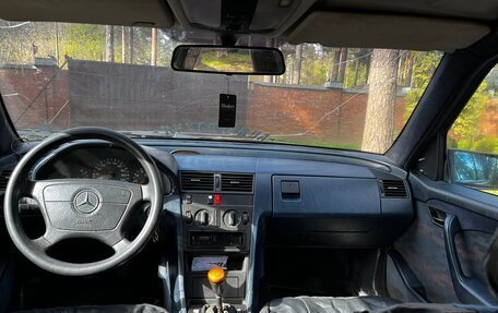 Mercedes-Benz C-Класс, 1994 год, 199 000 рублей, 10 фотография