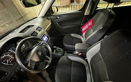 Skoda Yeti I рестайлинг, 2017 год, 2 050 000 рублей, 9 фотография