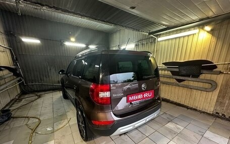 Skoda Yeti I рестайлинг, 2017 год, 2 050 000 рублей, 12 фотография