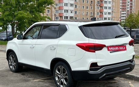 SsangYong Rexton, 2018 год, 2 150 000 рублей, 3 фотография