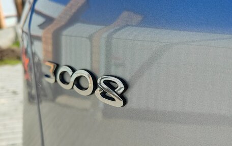 Peugeot 3008 II, 2018 год, 1 990 000 рублей, 6 фотография