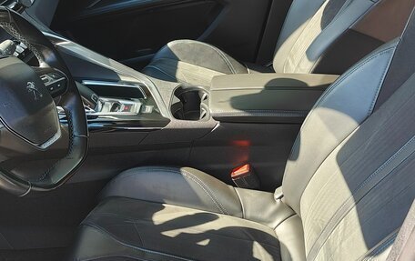 Peugeot 3008 II, 2018 год, 1 990 000 рублей, 27 фотография