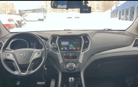 Hyundai Santa Fe III рестайлинг, 2017 год, 2 349 000 рублей, 3 фотография