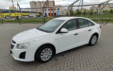 Chevrolet Cruze II, 2013 год, 870 000 рублей, 2 фотография