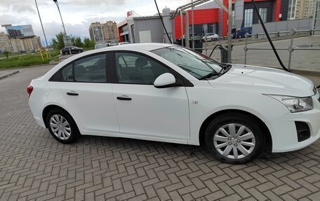 Chevrolet Cruze II, 2013 год, 870 000 рублей, 8 фотография