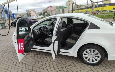 Chevrolet Cruze II, 2013 год, 870 000 рублей, 10 фотография
