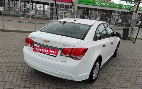 Chevrolet Cruze II, 2013 год, 870 000 рублей, 7 фотография