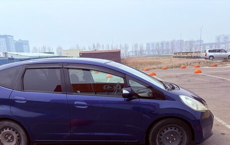 Honda Fit III, 2010 год, 820 000 рублей, 7 фотография