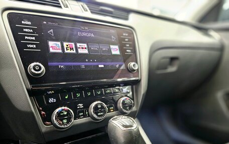 Skoda Octavia, 2019 год, 1 850 000 рублей, 19 фотография