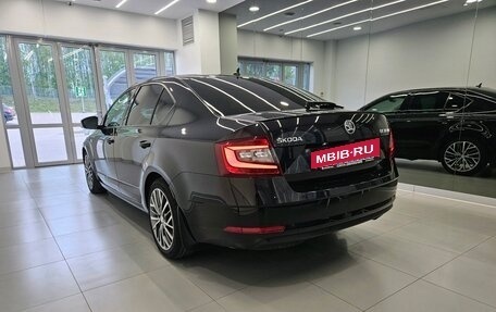 Skoda Octavia, 2019 год, 1 850 000 рублей, 6 фотография