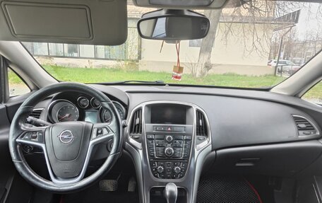 Opel Astra J, 2011 год, 750 000 рублей, 6 фотография
