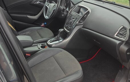 Opel Astra J, 2011 год, 750 000 рублей, 9 фотография