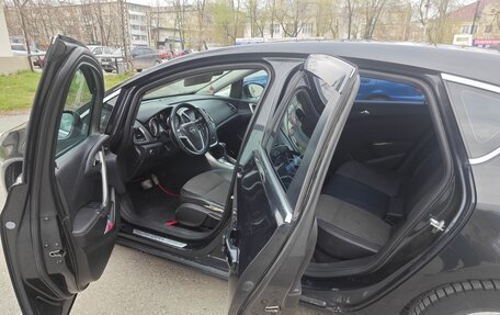 Opel Astra J, 2011 год, 750 000 рублей, 18 фотография