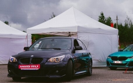 BMW 5 серия, 2006 год, 1 170 000 рублей, 5 фотография