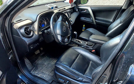 Toyota RAV4, 2013 год, 2 350 000 рублей, 4 фотография