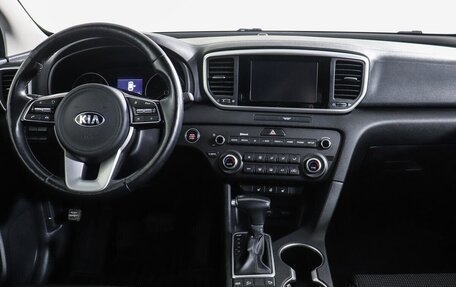 KIA Sportage IV рестайлинг, 2019 год, 2 300 000 рублей, 12 фотография