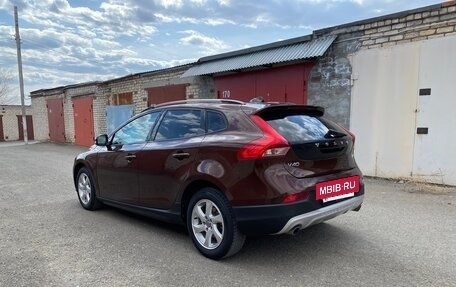 Volvo V40 Cross Country I, 2015 год, 1 250 000 рублей, 7 фотография