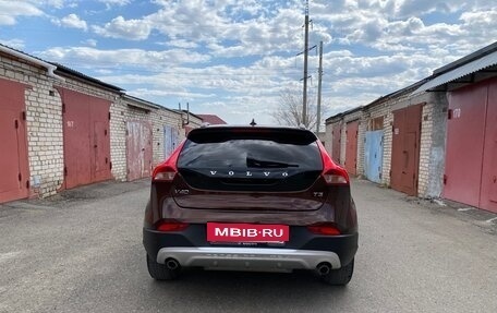 Volvo V40 Cross Country I, 2015 год, 1 250 000 рублей, 6 фотография