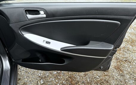 Hyundai Solaris II рестайлинг, 2012 год, 780 000 рублей, 11 фотография