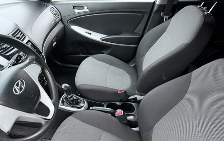 Hyundai Solaris II рестайлинг, 2012 год, 780 000 рублей, 8 фотография